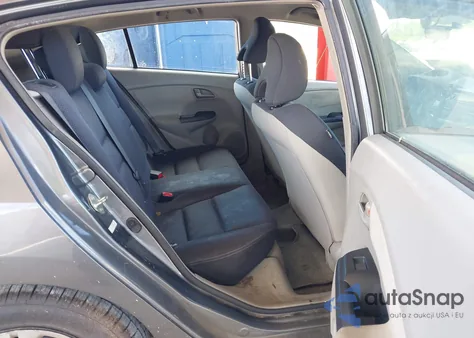 2011 Honda Insight Lx z USA, uszkodzony, nr VIN JHMZE2H51BS010997